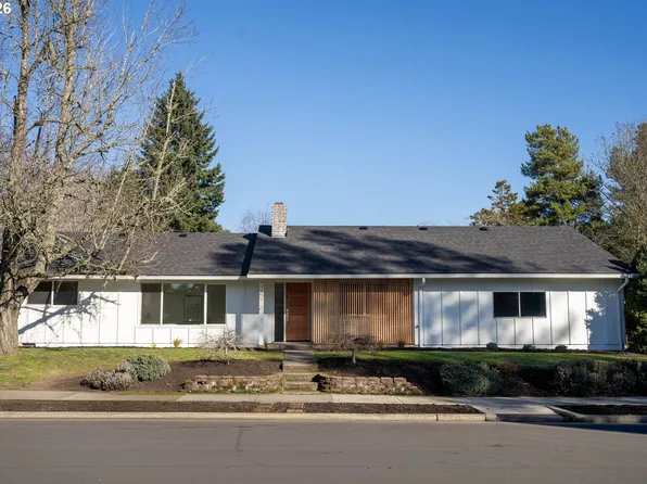 2573 SE Meadow Lark Dr, Hillsboro, OR 97123