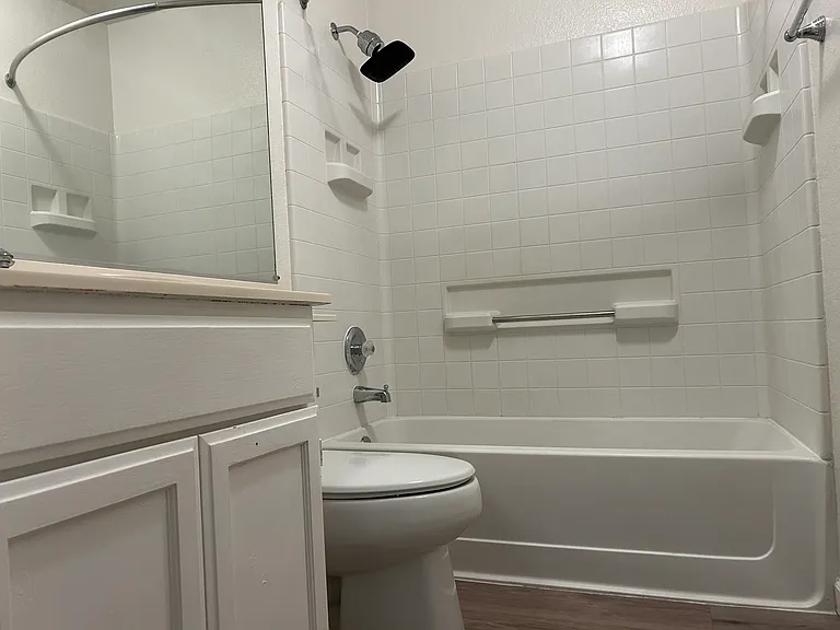 1540 Spring Ct — Photo 6