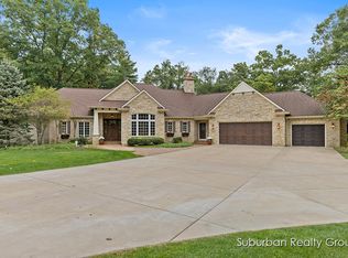 1334 White Pine Dr SW, Grand Rapids, MI 49534