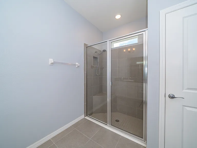 1092 Pipestone Pl — Photo 26