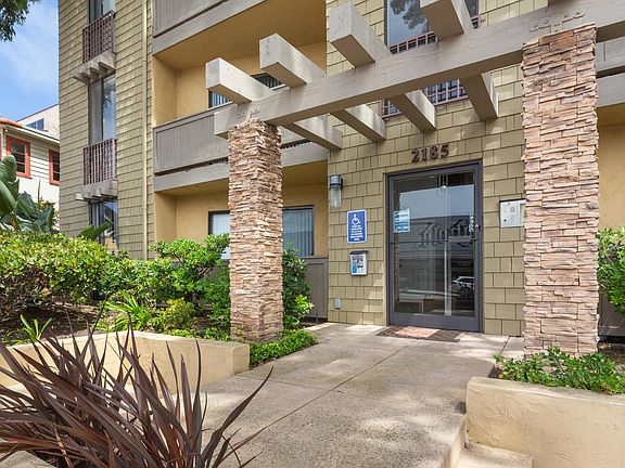 2185 Chatsworth Blvd, San Diego, CA 92107-Loma Highlands Apartment Homes Front Entrance