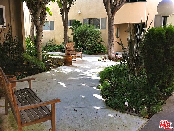 3rd image of 3200 S Sepulveda Blvd Unit G17