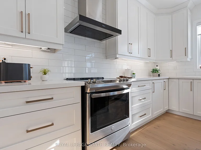 66 Cesar Pl — Photo 15