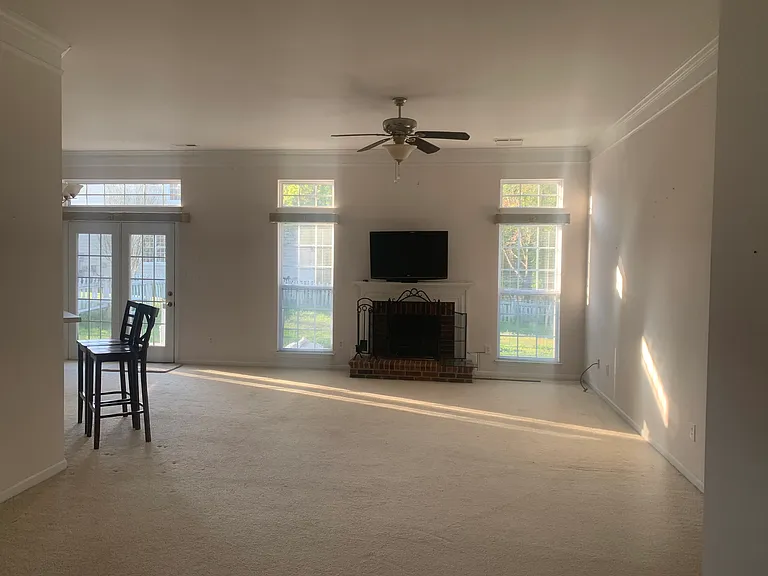 10514 Hellebore Rd — Photo 2