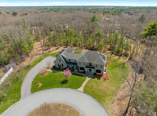 9 Coach Rd, Plainville, MA 02762