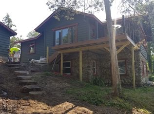 13748 Bramble Brae Dr, Gregory, MI 48137