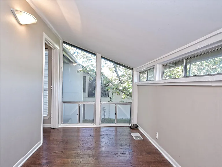 100 Lido Cir #G2 — Photo 14