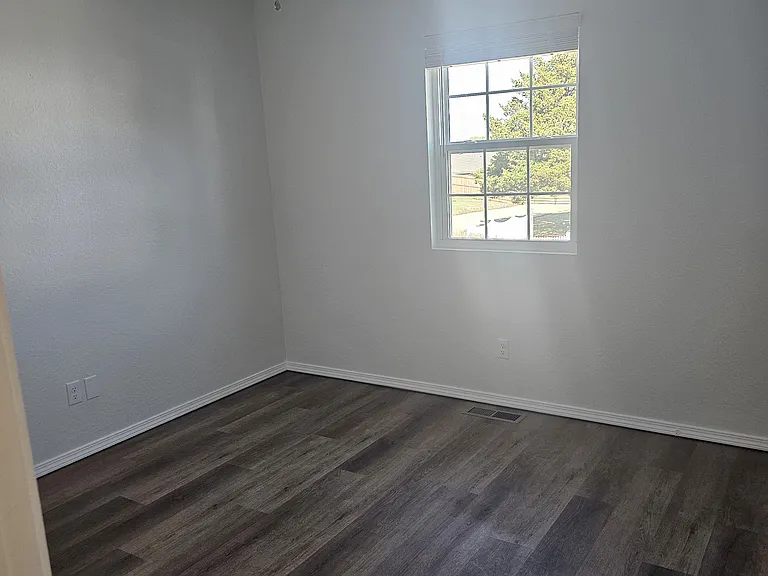 3003 E 4th Ave #1 — Photo 2