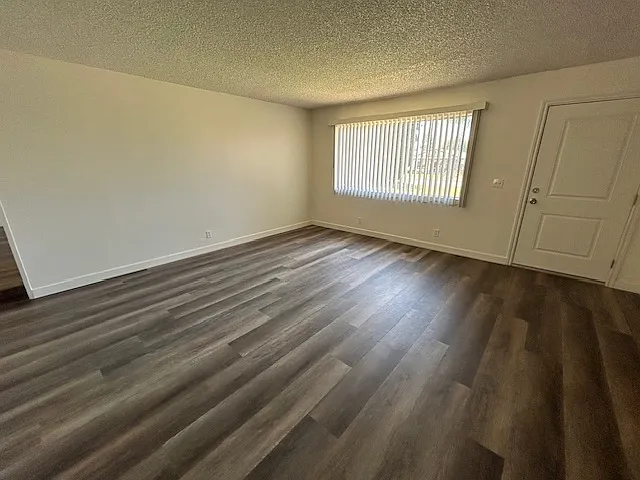 4584 Olive St — Photo 5