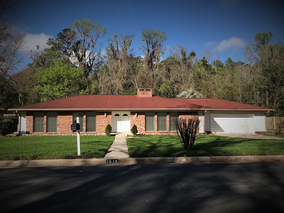 1616 NW 27th Terrace, 32605