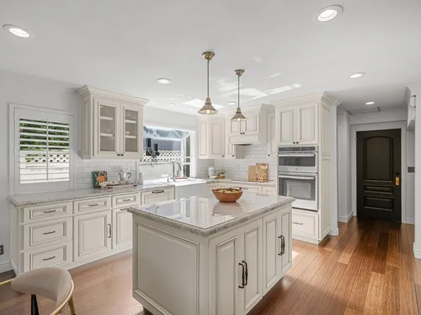 1147 Longshore Dr, San Jose, CA 95128