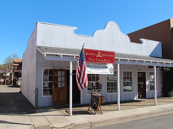 2nd image of 18259 Main St