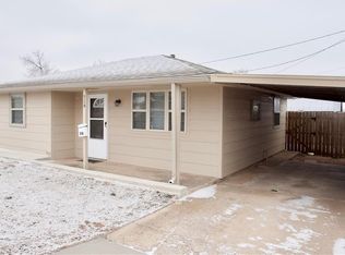 516 E Huber Ave, Weatherford, OK 73096