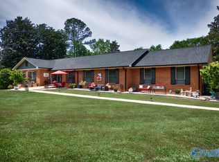 912 Buchanan St, Scottsboro, AL 35768