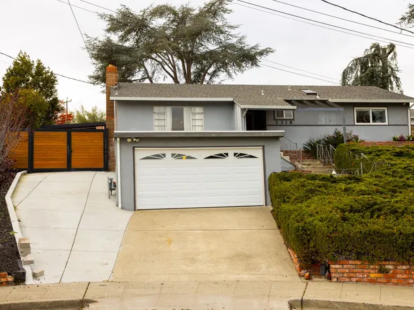 2318 Bramble Ct, Castro Valley, CA 94546