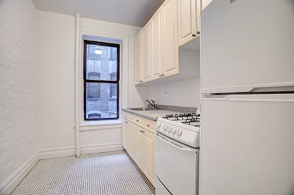 Rented by Corcoran | media 3