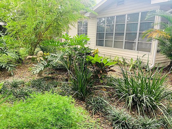 5th image of 4904 River Hills Dr