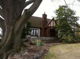134 S 9th St, Akron, PA 17501