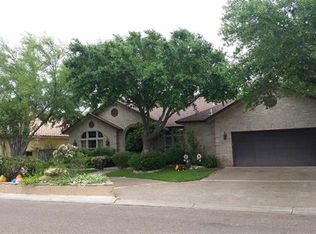 1013 Blancas Dr, Laredo, TX 78045