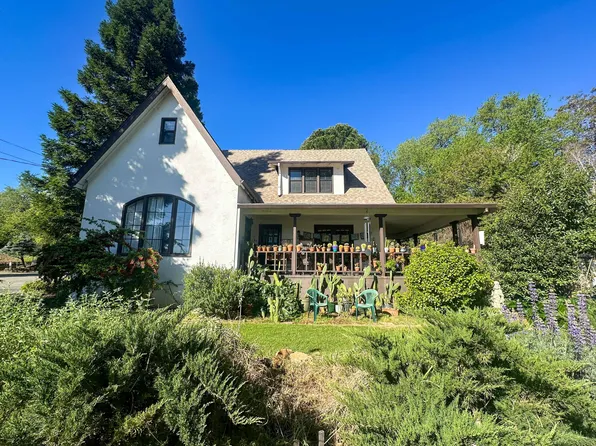 1190 South St, Redding, CA 96001