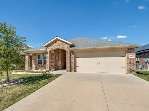 1810 Yale St, Farmersville, TX 75442