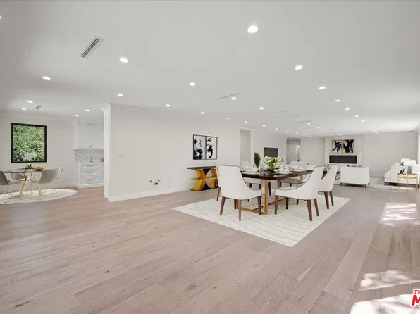 11515 Thurston Cir, Los Angeles, CA 90049