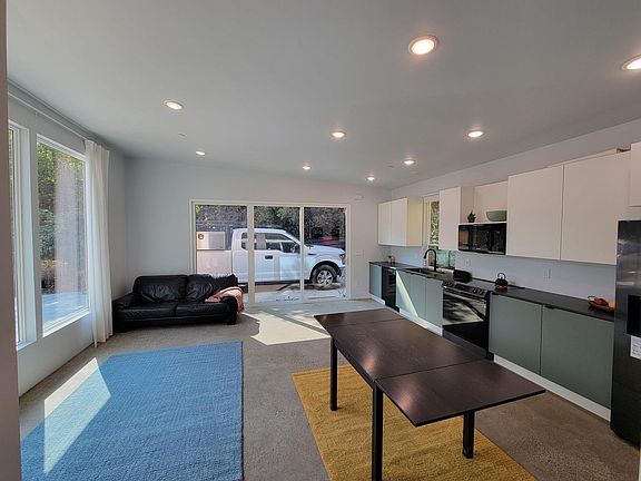 5th image of 10619 Fair Oaks Blvd