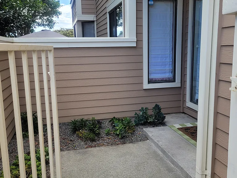 284 Crown Cir — Photo 11