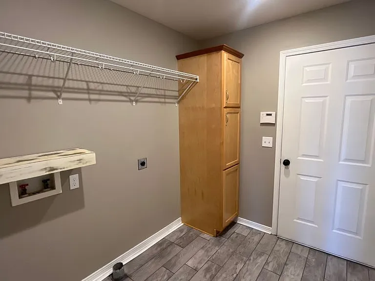 5733 S Lexington Ave — Photo 17