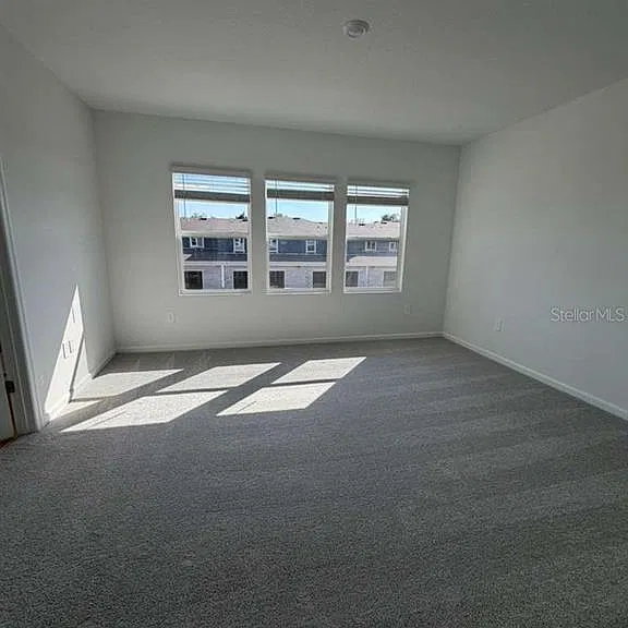 5195 Loyalty Dr — Photo 31