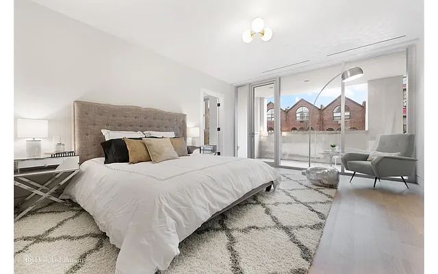 Sold by Douglas Elliman | media 24