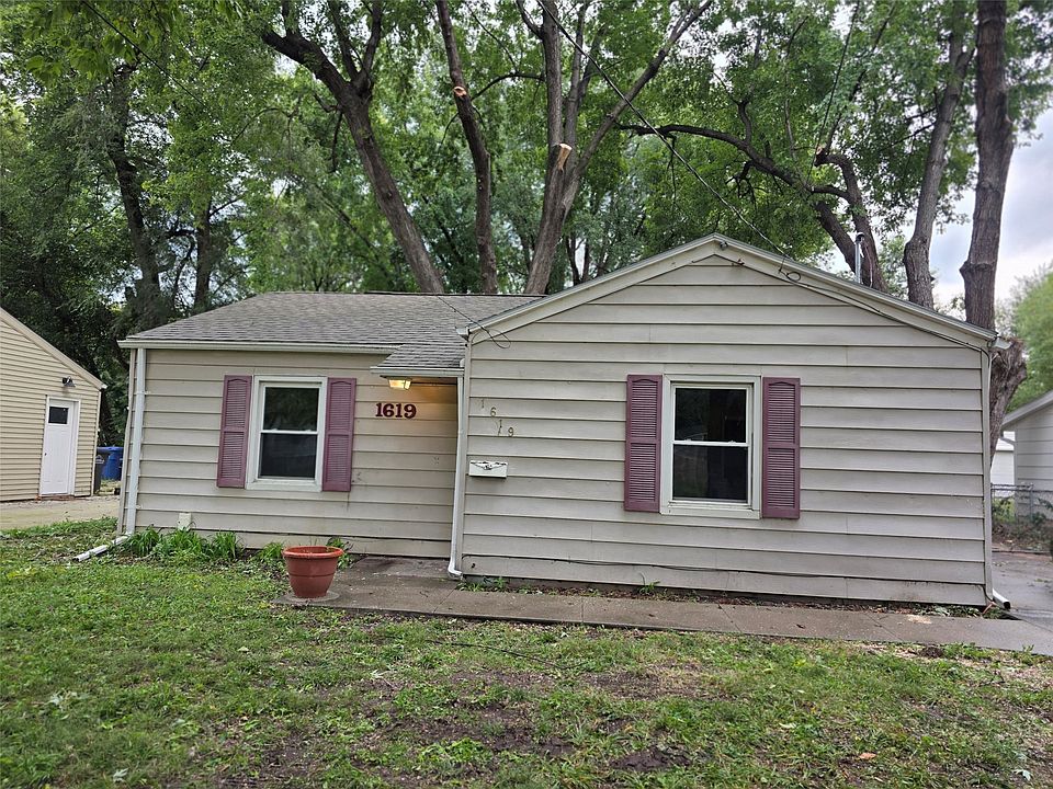 1st image of 1619 E 29th St