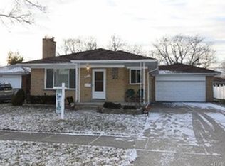 27215 Jean Rd, Warren, MI 48093