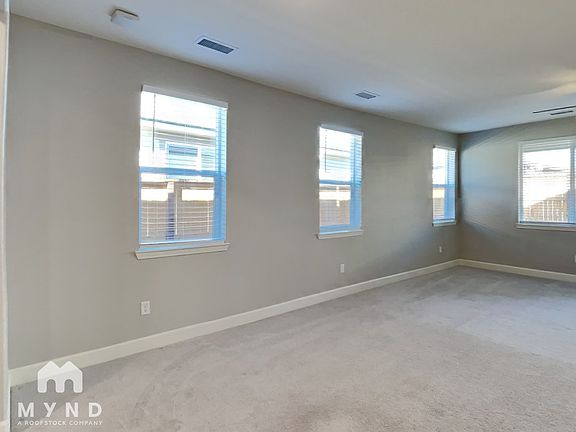 4th image of 1254 Grey Owl Dr