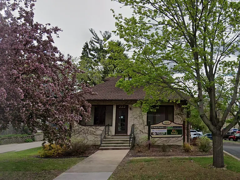 222 Monroe St — Photo 12