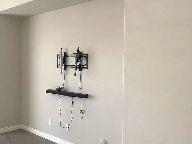 2724 E Bellerive Dr — Photo 10