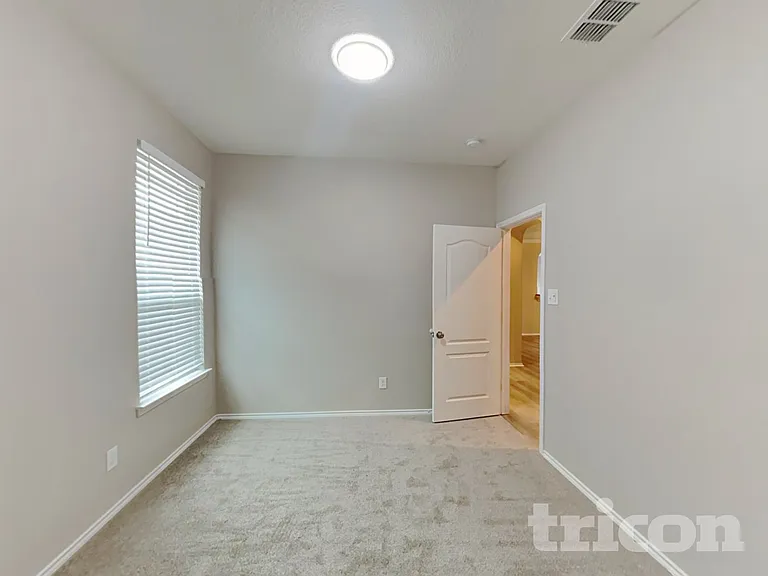 1034 Sundance Fort — Photo 10