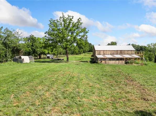 May Pop Ln, Marshall, AR 72650