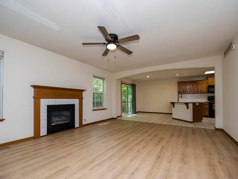 3600 Berkshire Ct — Photo 6