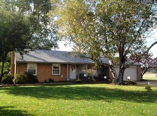 5376 Hoffman Rd, Wooster, OH 44691