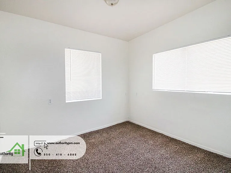 5410 Happy Valley Rd #2 — Photo 11