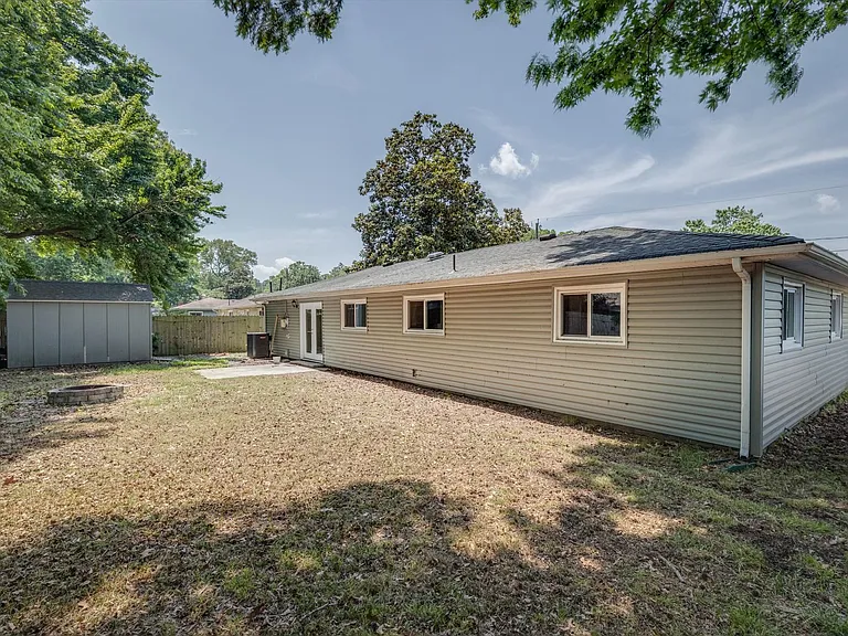 408 Lineberry Rd — Photo 58