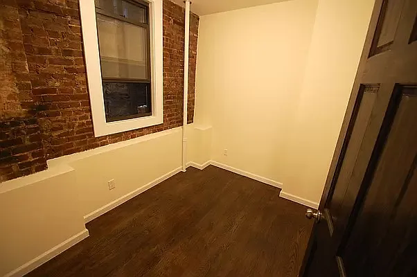 Rented by REAL New York | media 19