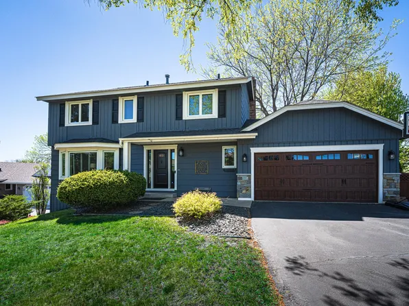 613 Chicago Dr, Burnsville, MN 55306