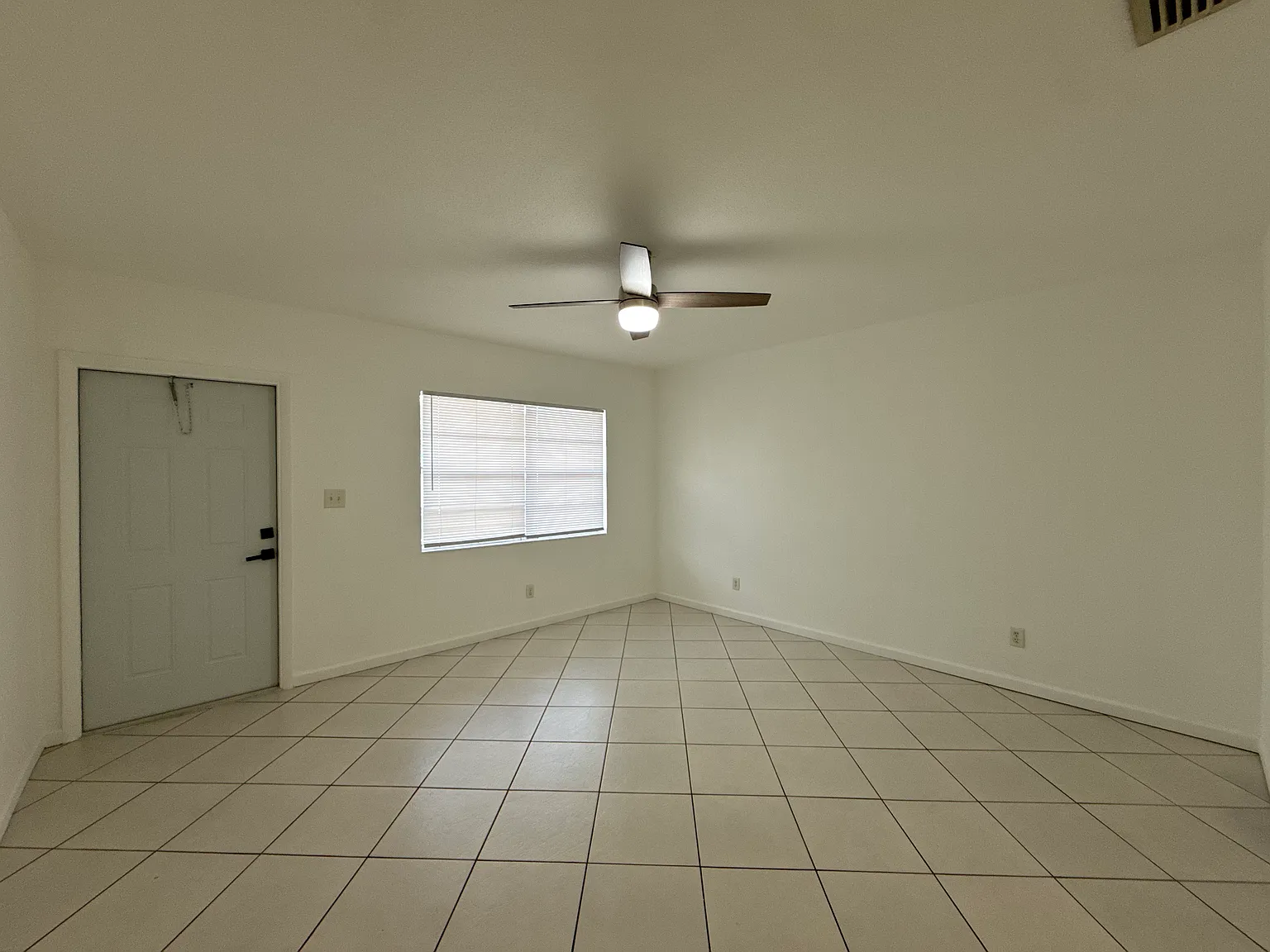 1 bed, 600 sqft, $1,650 — Photo 3