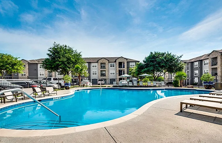 Magnolia View Apartments — Photo 15