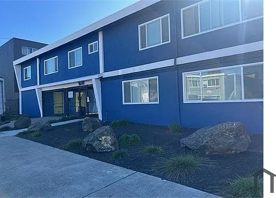 1 bed, 500 sqft, $1,800 — Photo 2