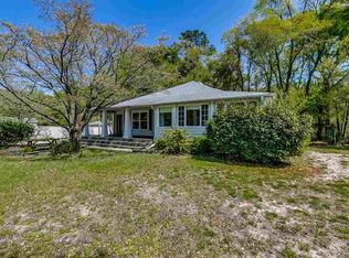 2021 Woodlawn Dr, Conway, SC 29526