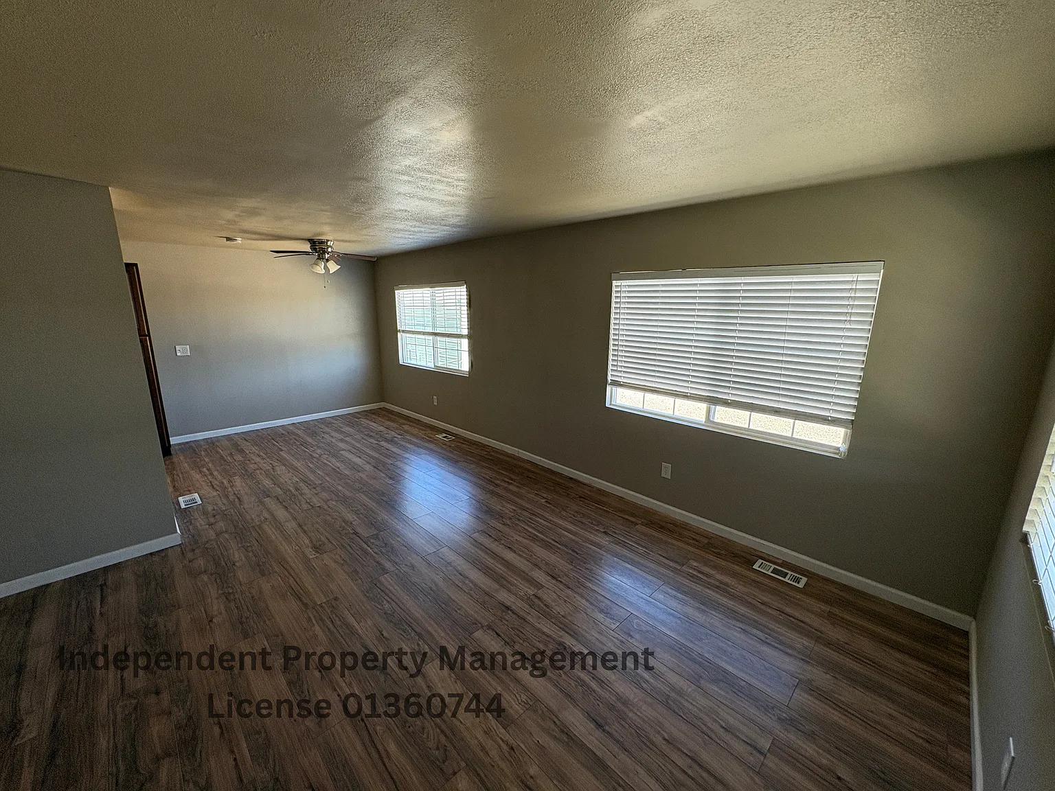 3 bed, $2,300 — Photo 3