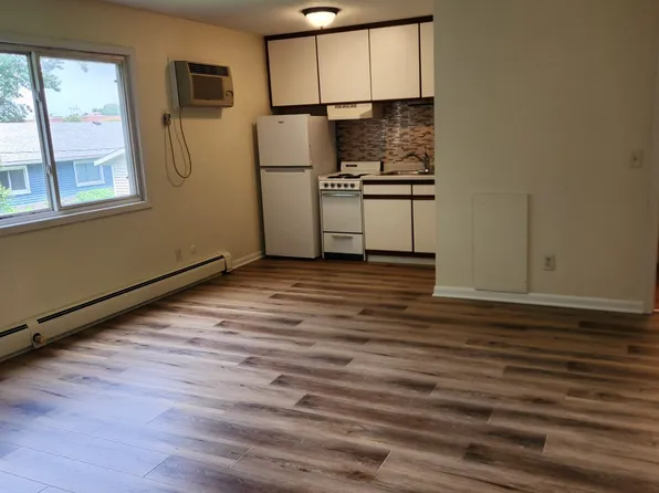 2190 Robbins St #5, Saint Paul, MN 55114